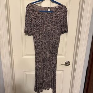 Ann Taylor Loft Brown & Cream Dress Sz Small Soft and Stretchy